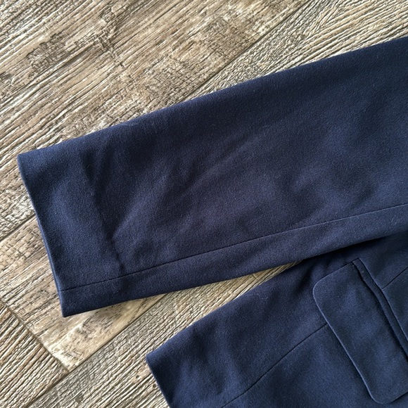 I.CREW WOMEN BEAUTIFUL NAVY BLUE BLAZER, SIZE 12 PETITE - Picture 4 of 17